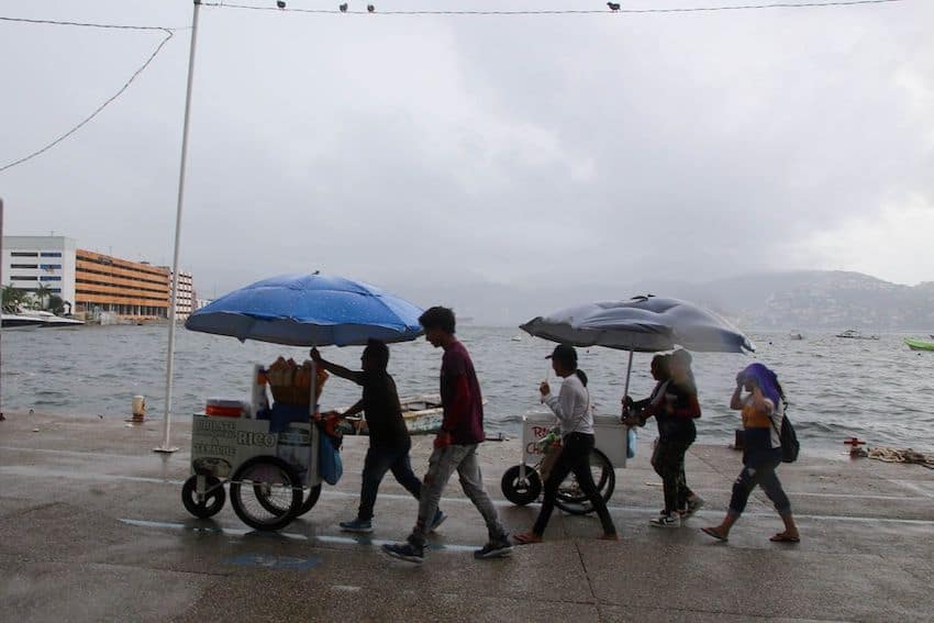 Wet weather in Acapulco