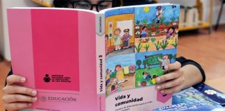 new textbooks for Mexican public schools