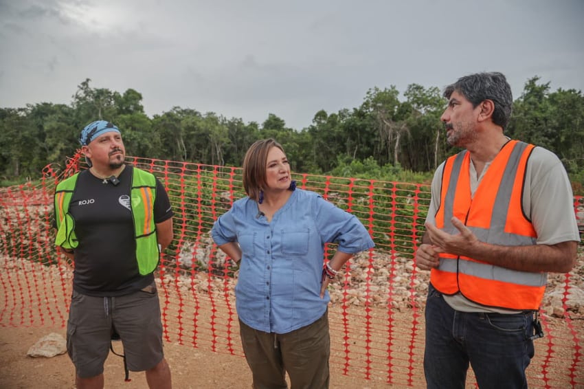 Xóchtil Gálvez at Maya Train site