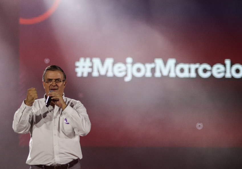 Marcelo Ebrard at a campaign event