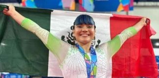 Alexa Moreno with a flag