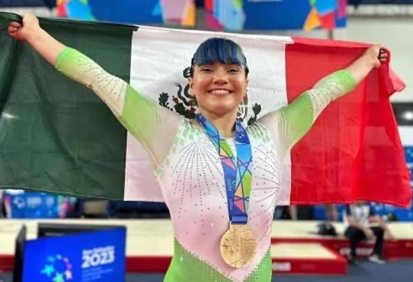 Mexican gymnast Alexa Moreno wins gold in Paris