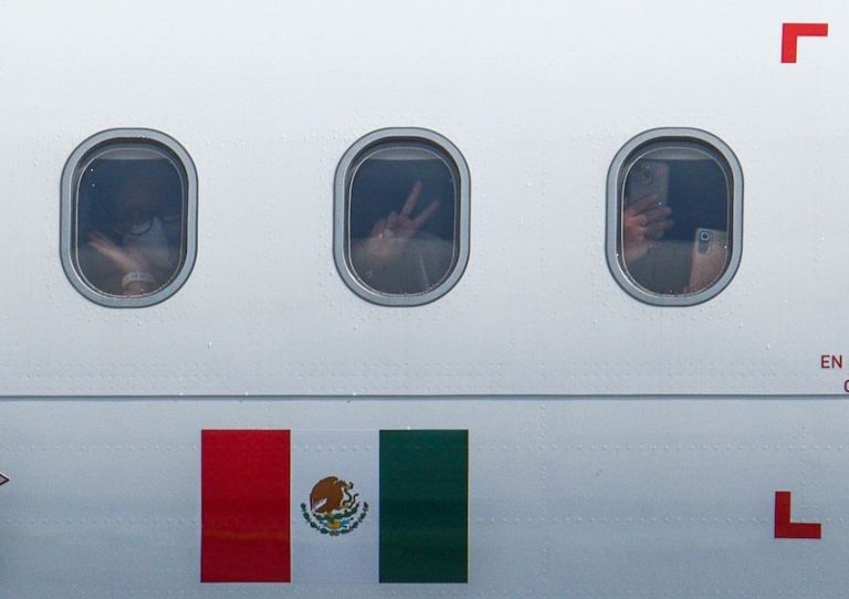 Domestic air travel continues to boom in Mexico
