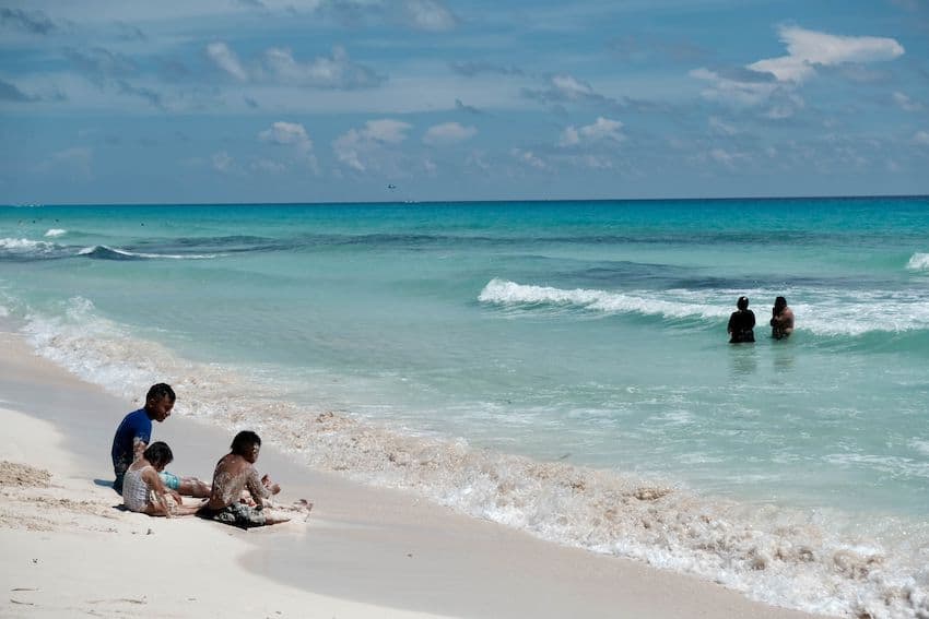 Sargassum season ends, leaving pristine Quintana Roo beaches