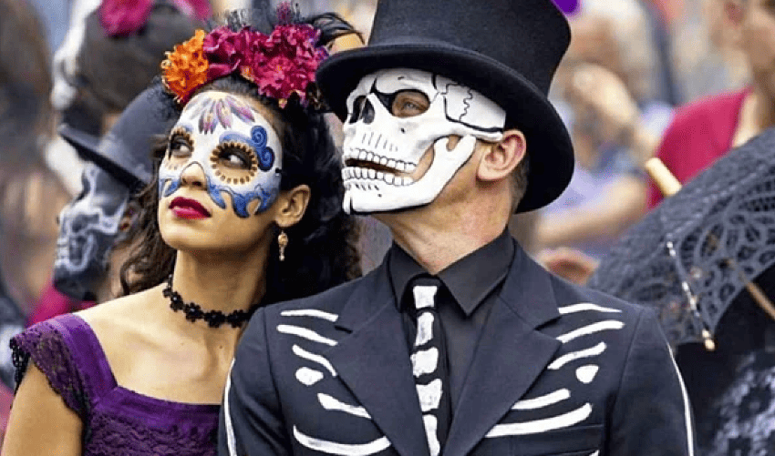 Is it OK for foreigners to paint their faces on Día de Muertos?