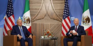 Mexican President López Obrador with U.S. President Joe Biden