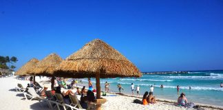 Cancún beach