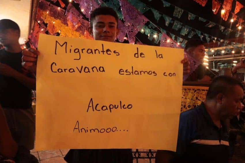 Migrants show solidarity with Acapulco