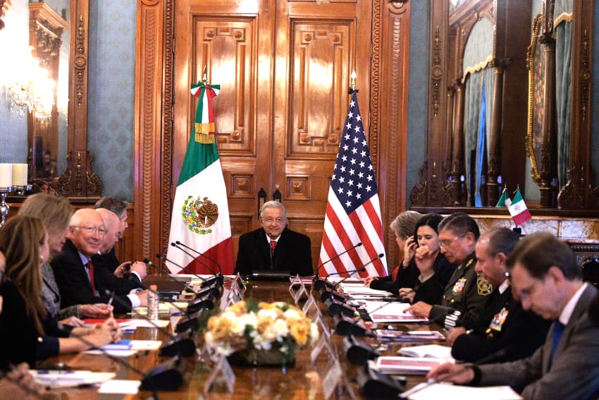 AMLO with US officials