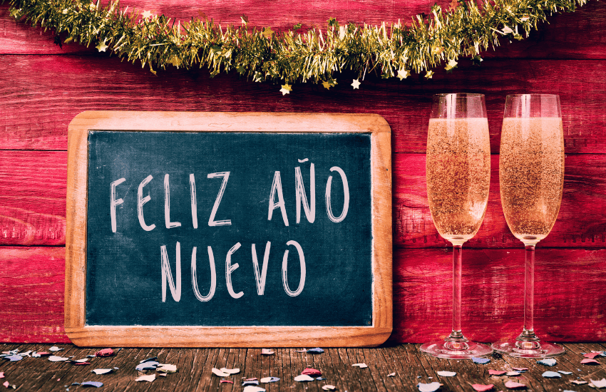 Tradiciones del Año Nuevo Mexicano en español