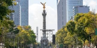 Reforma avenue and Angel of Independence in Mexico City