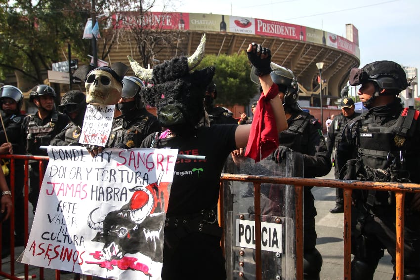 Protesters in Mexico City
