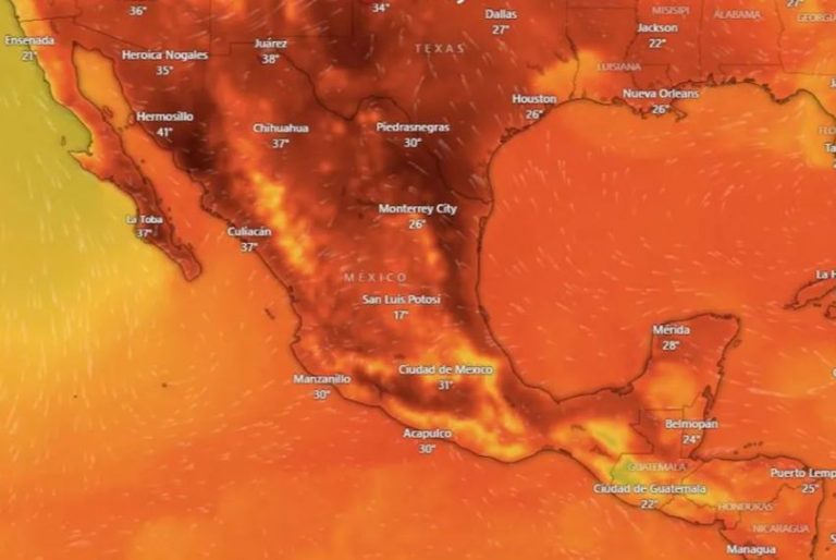 When is the first heat wave expected to arrive in Mexico this year?