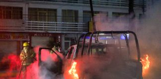 Police patrol truck on fire in Chilpancingo