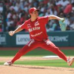 Diablos Rojos pitcher Trevor Bauer opens the game against the New York Yankees.