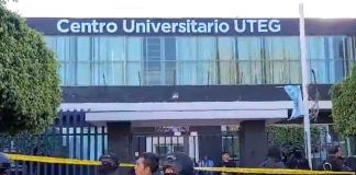 Campus of the Technological University of Guadalajara with police officers