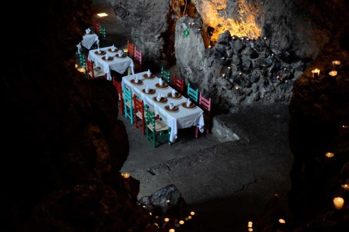 la gruta restaurante