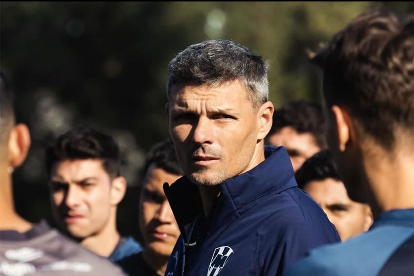 Monterrey F.C. head coach Fernando Ortiz staring at the camera in a game