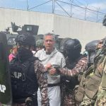 Ecuadorian police arresting Jorge Glas