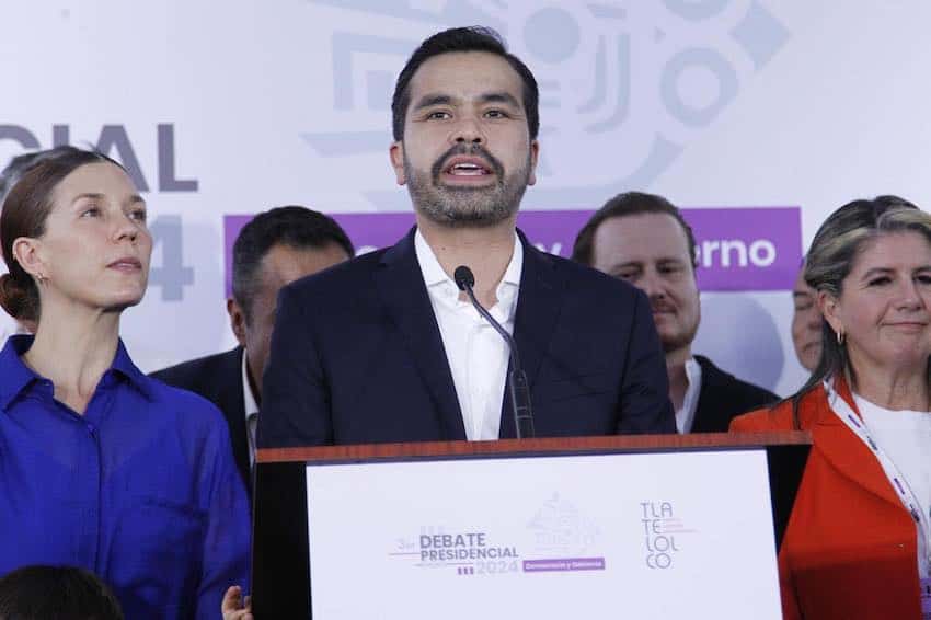 Jorge Álvarez Máynez at a press conference after the debate