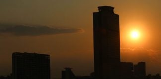 A blazing sun sets on the horizon after a 10-day heat wave across Mexico