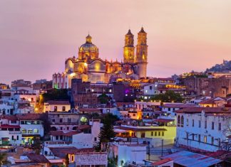 The town of Taxco at sunset