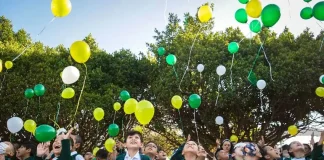 Kids returning to school