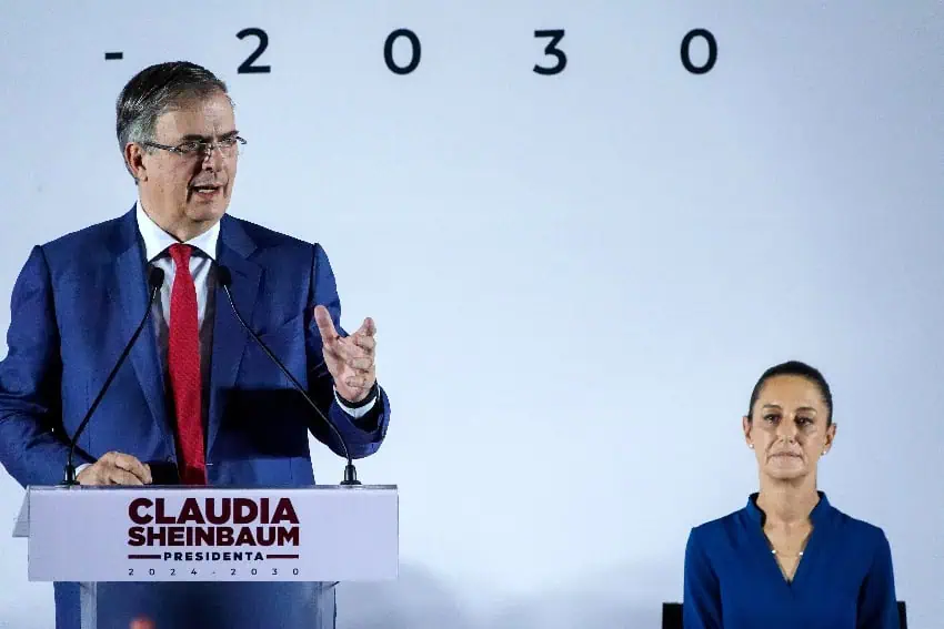 Marcelo Ebrard speaks at a press conference
