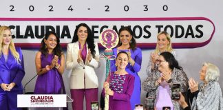 Claudia Sheinbaum at the meeting with Mexican women