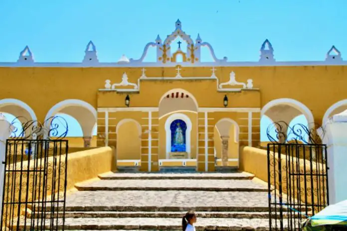 Visiting Izamal, Mexico