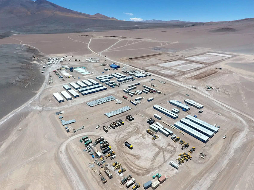 Buildings and lithium mining pools, seen from an aerial view