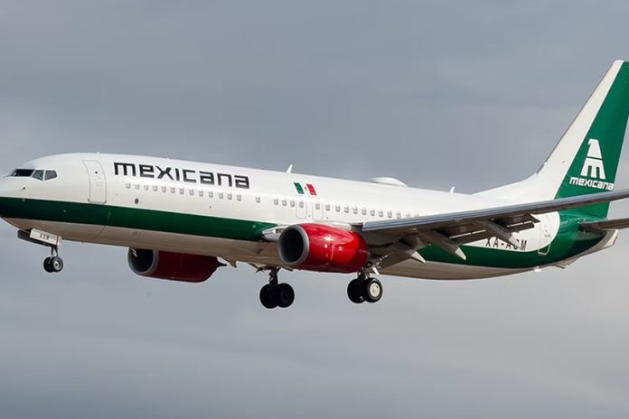 Mexicana airlines jet in the air