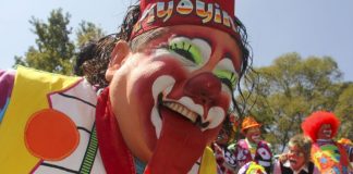 Mexican Dad joke teller.