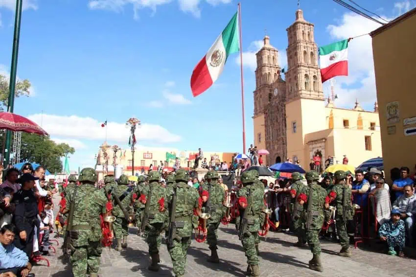 Military parade in Guanajuato