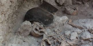 Human remains at the bottom of a cavity in Uxul, Campeche