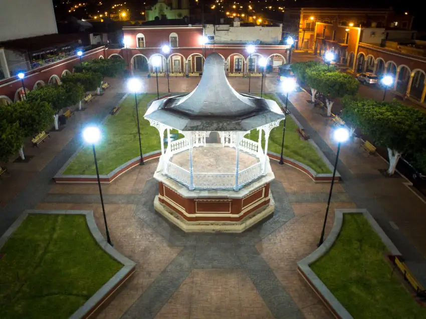 Main square of Ixtlan del Rio at night.