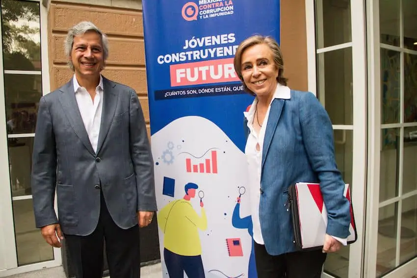 MCCI founder Claudio X. González and director María Amparo Casar in 2019. 