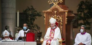 Archbishop Carlos Aguilar Retes leads a mass in the Cathedral of Toluca.