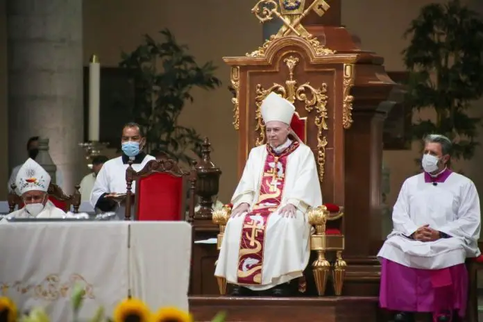 Archbishop Carlos Aguilar Retes leads a mass in the Cathedral of Toluca.