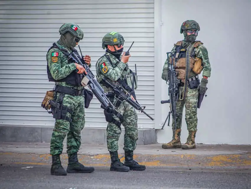 Sinaloa soldiers