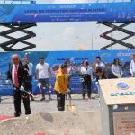 Guanajuato Governor Diego Sinhue marks the commencement of a US $150-million Sinoboom plant in Silao.