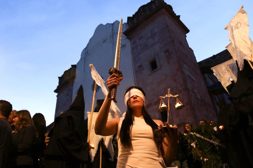 Protesters against the judicial reform in Zacatecas