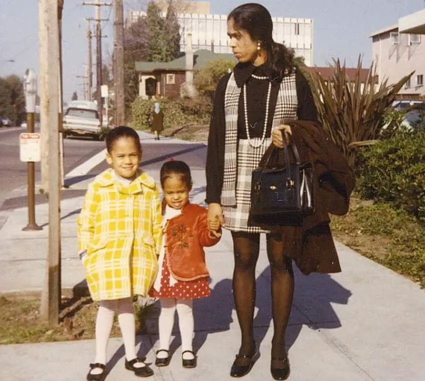 Kamala Harris with her sister and mother