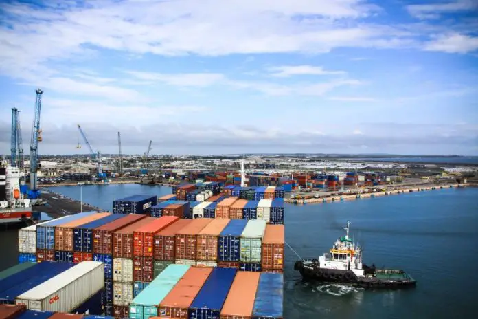 A tanker filled with containers of export goods in Mexico