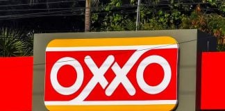 Oxxo's parent company announced the purchase of 249 convenience stores in Texas and New Mexico.