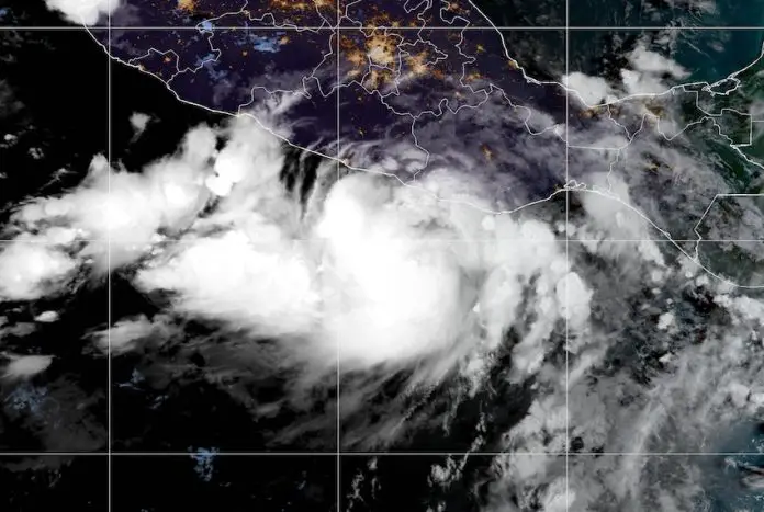 The NHC has said that Hurricane John will cause “large and destructive waves,” as well as potentially “catastrophic, life-threatening flash flooding and mudslides” to the coasts of Chiapas, Oaxaca and southeast Guerrero.