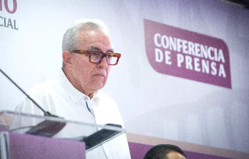 Sinaloa governor Rubén Rocha Moya at a press conference