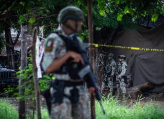 A National Guard agent in Sinaloa