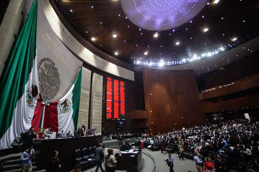 Mexico's lower house of Congress approved on Thursday a constitutional reform bill that seeks to place the National Guard (GN) under military control.