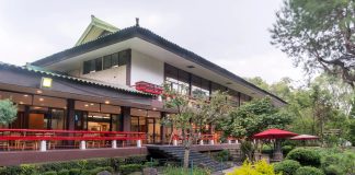 Asociacion Mexico Japonesa building, home to a restaurant where you can get Japanese food in Mexico City.